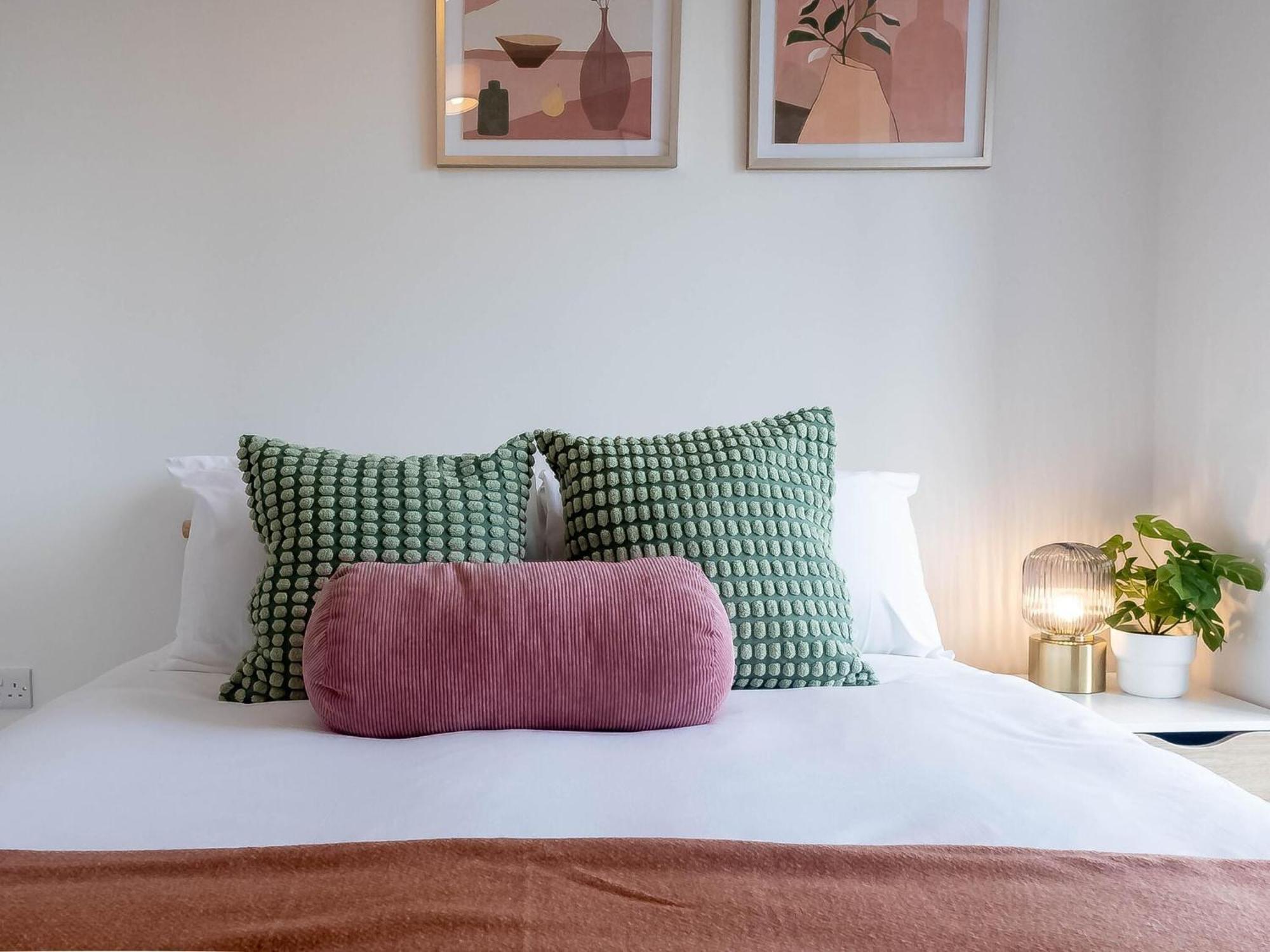 Leeds Haven Niche 1 2 Bedroom Apartments With Cityscape Views By Belvilla Екстериор снимка